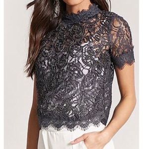 BNWT forever 21 lace cropped top